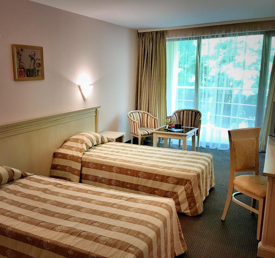 Hotel Otdih Kavarna Esterno foto